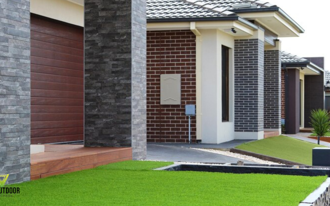 Fake Grass for Commercial Properties: Enhancing Curb Appeal